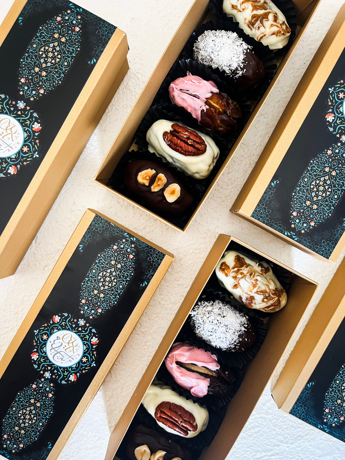 Dalia- Assorted Luxury Dates Collection